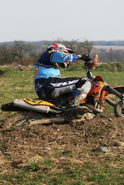 Trénink Racing-RM Rychnovek-Zvole 9.4.08